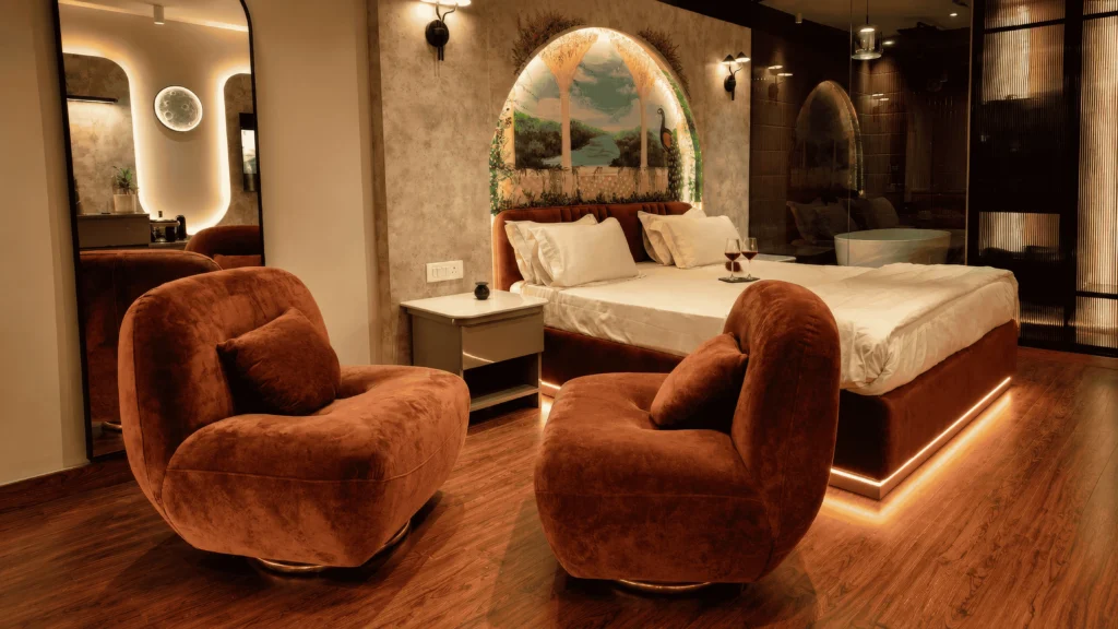 luxury triple occupancy room hauz khas village delhi